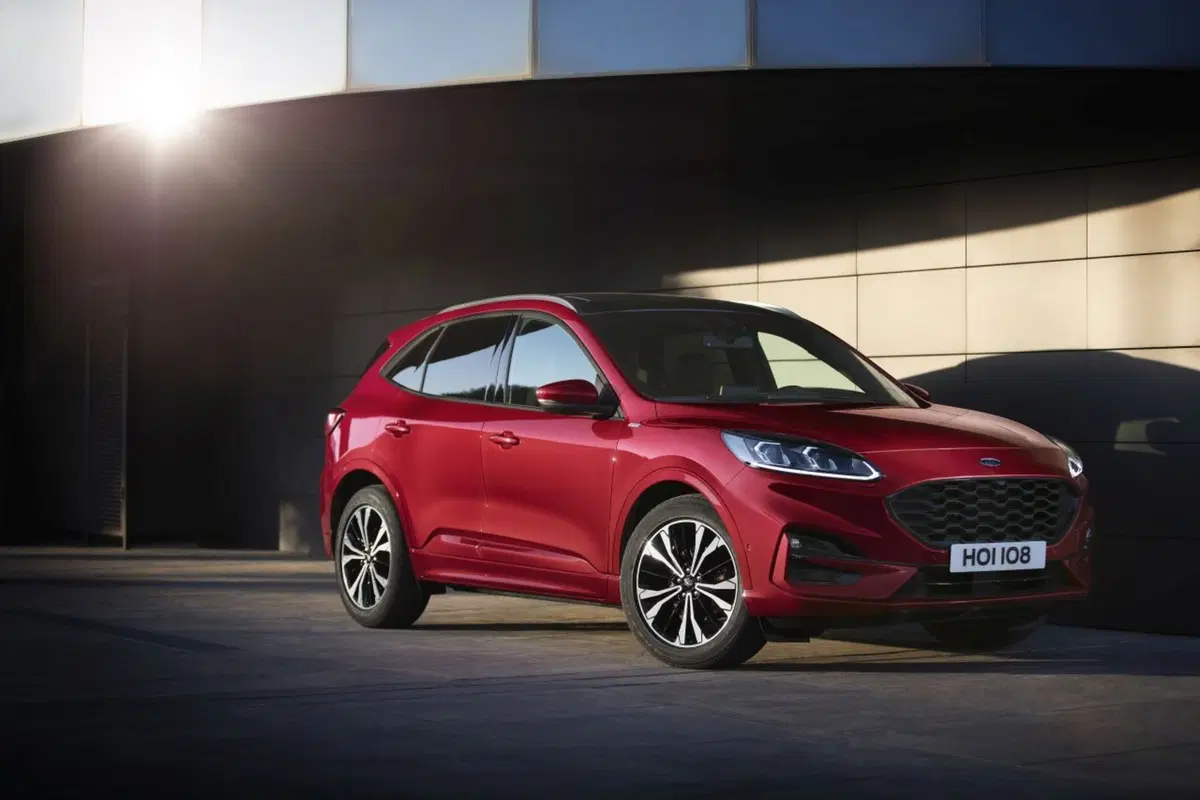 Ford, Hybrid per tutti i gusti: ecco nuova Kuga, Explorer, Tourneo, Fiesta e Focus [video live] (27)