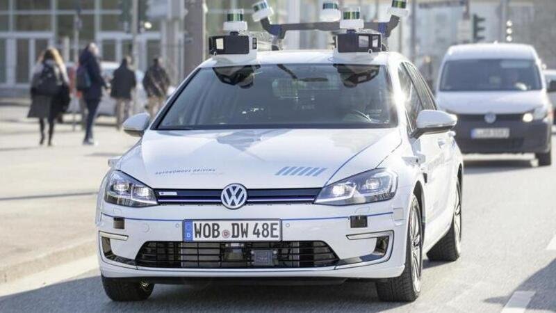 Volkswagen, al via i test per la guida autonoma di livello 4 