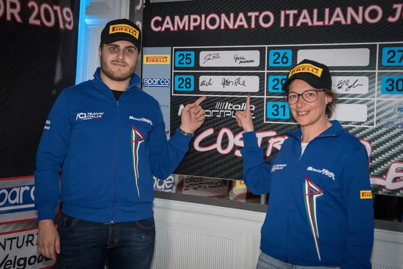 Uno degli equipaggi dell'Aci Team Italia, composto da Giorgio Bernardi e Giulia Zanchette