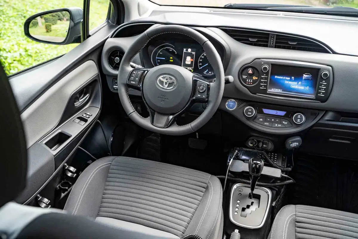 Carabinieri: 250 Toyota Yaris Hybrid per l’Arma (7)