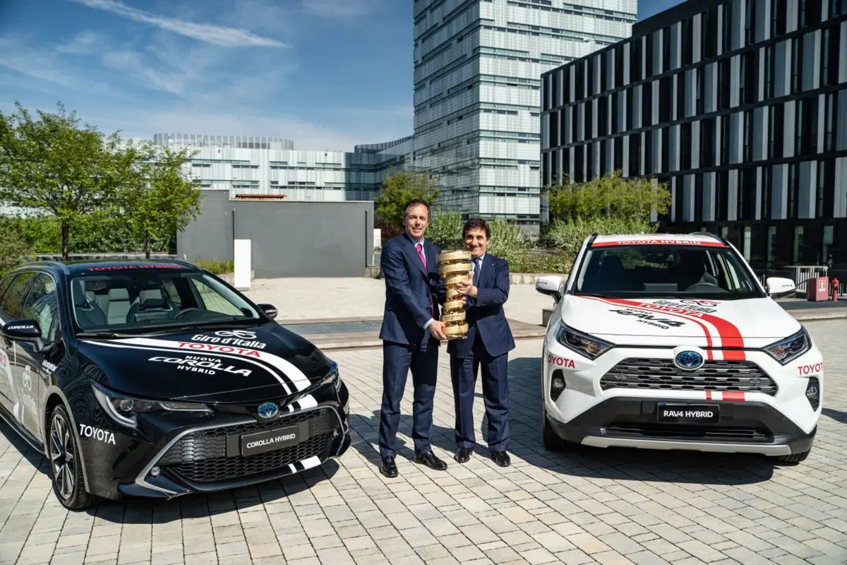 Giro d'Italia 2019: Toyota auto ufficiale
