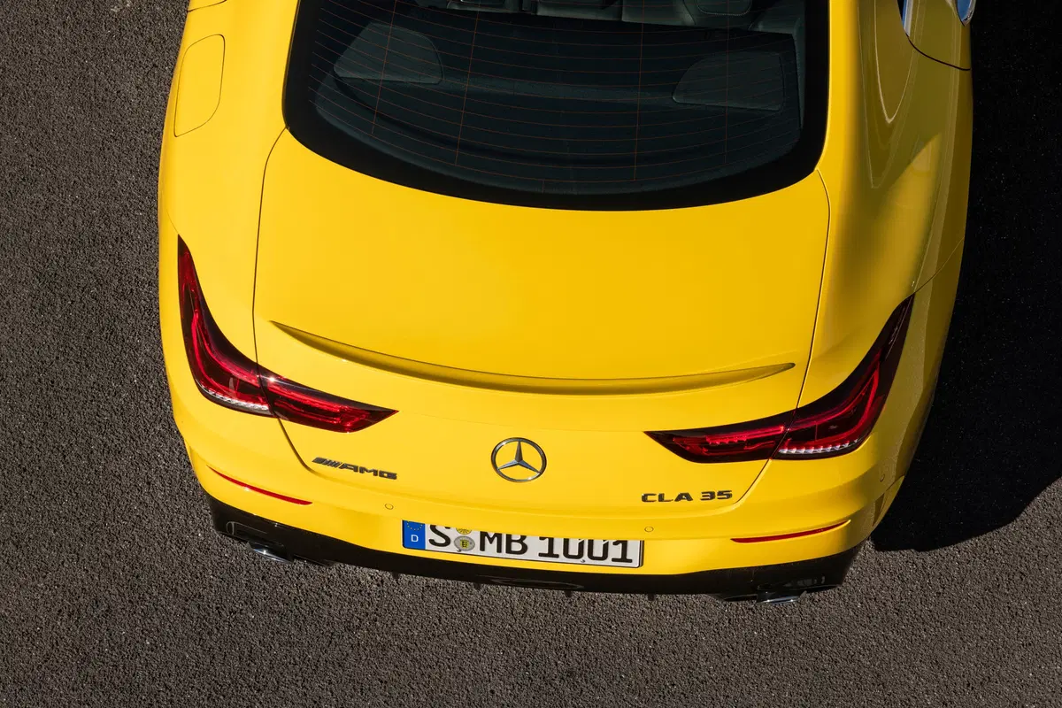Mercedes-AMG CLA 35, debutto al Salone di New York (16)