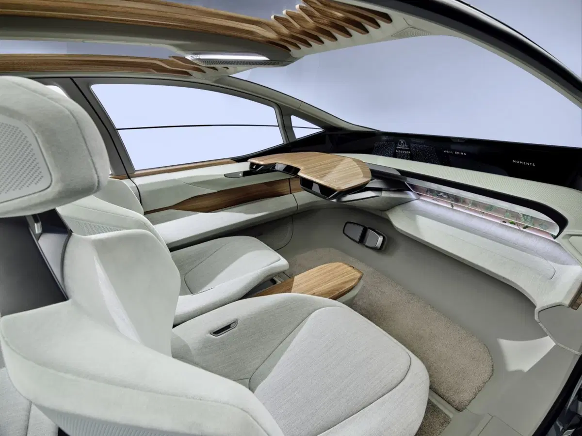 Audi AI:ME: compatta, spaziosa, autonoma (8)