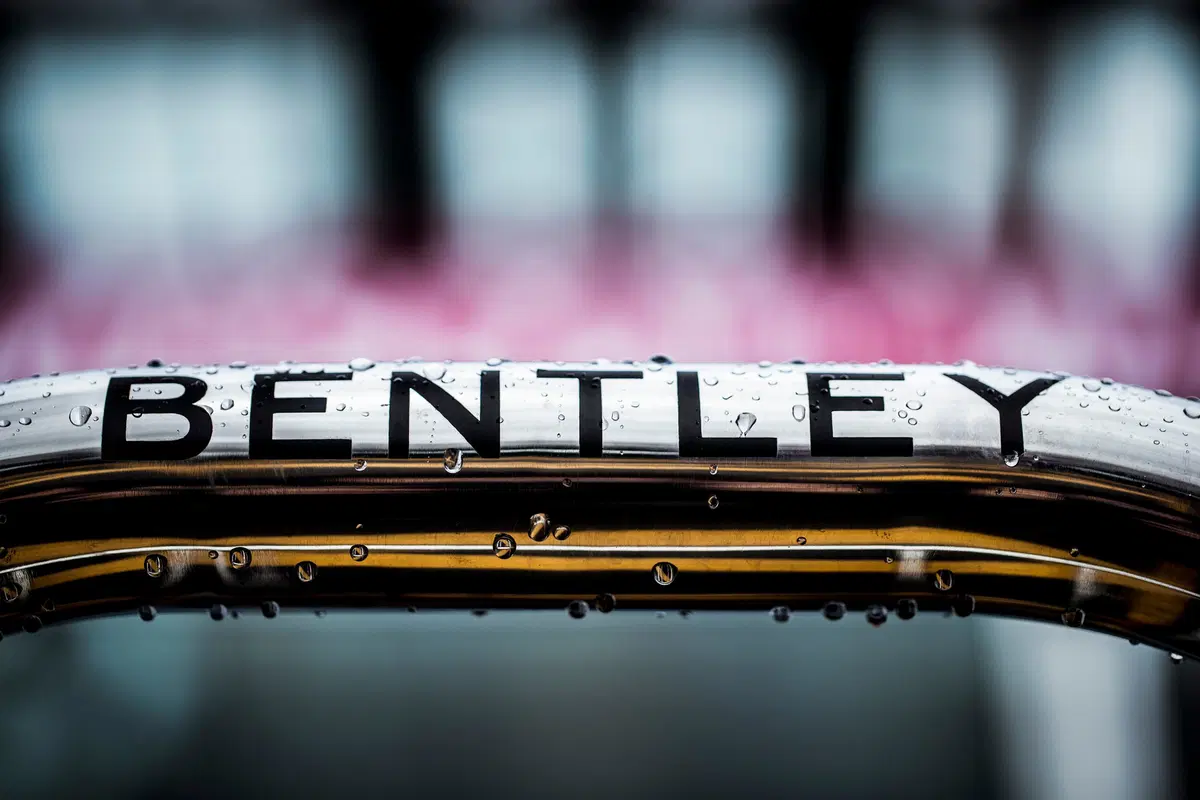 Bentley, dietro le quinte del Blancpain GT Series  (12)