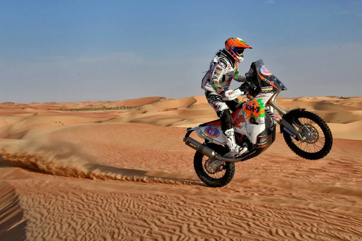 Mondiale Cross-Country Rally. Price (KTM) e Al Attiyah (Toyota) vincono Abu Dhabi (4)