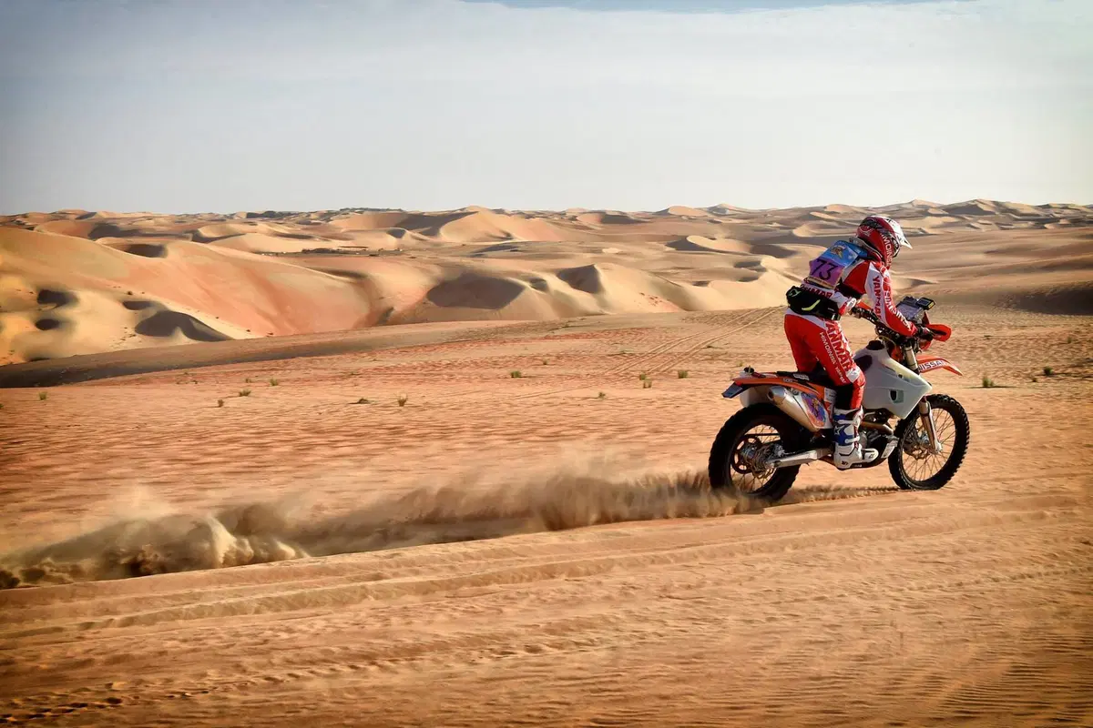 Mondiale Cross-Country Rally. Price (KTM) e Al Attiyah (Toyota) vincono Abu Dhabi (13)