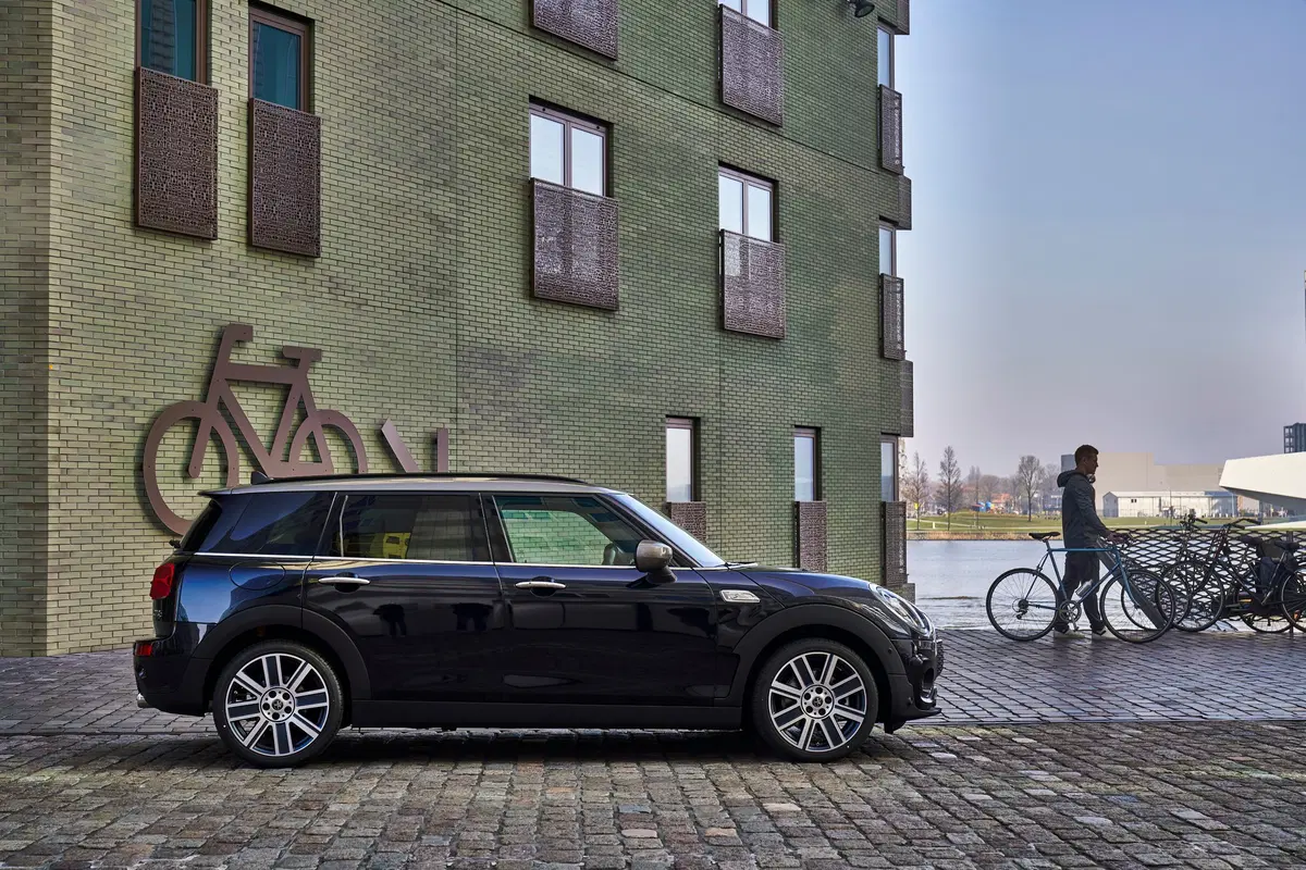 Mini Clubman restyling, debutto a Shanghai  (14)