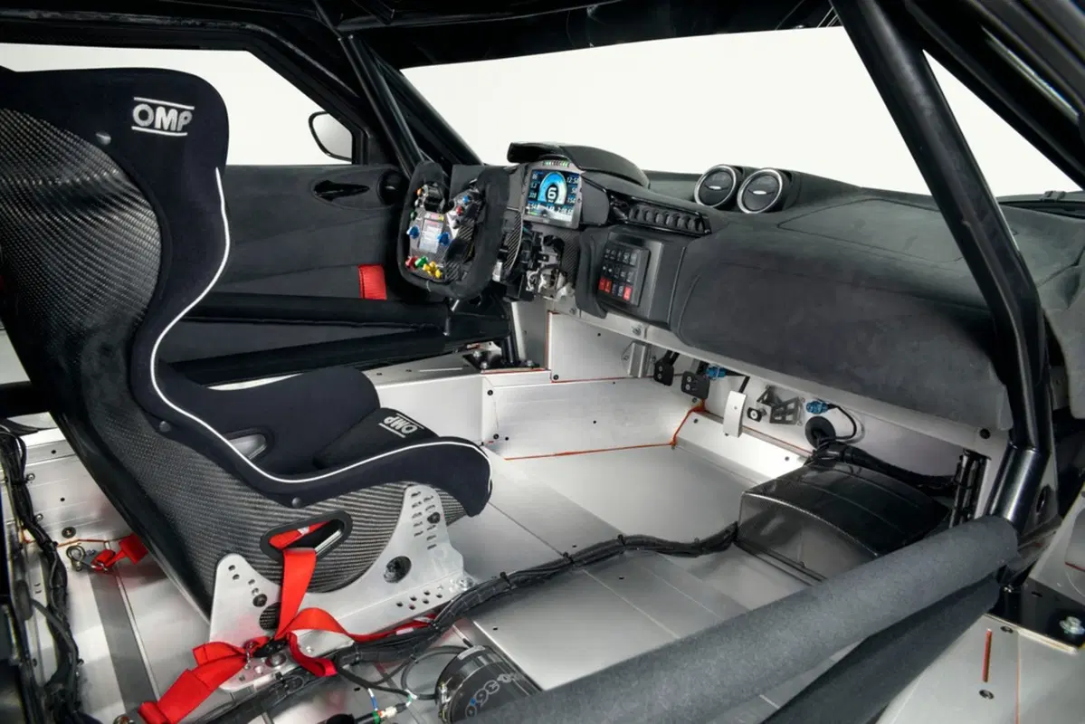 Lotus Evora GT4 Concept, svelata a Shanghai (9)