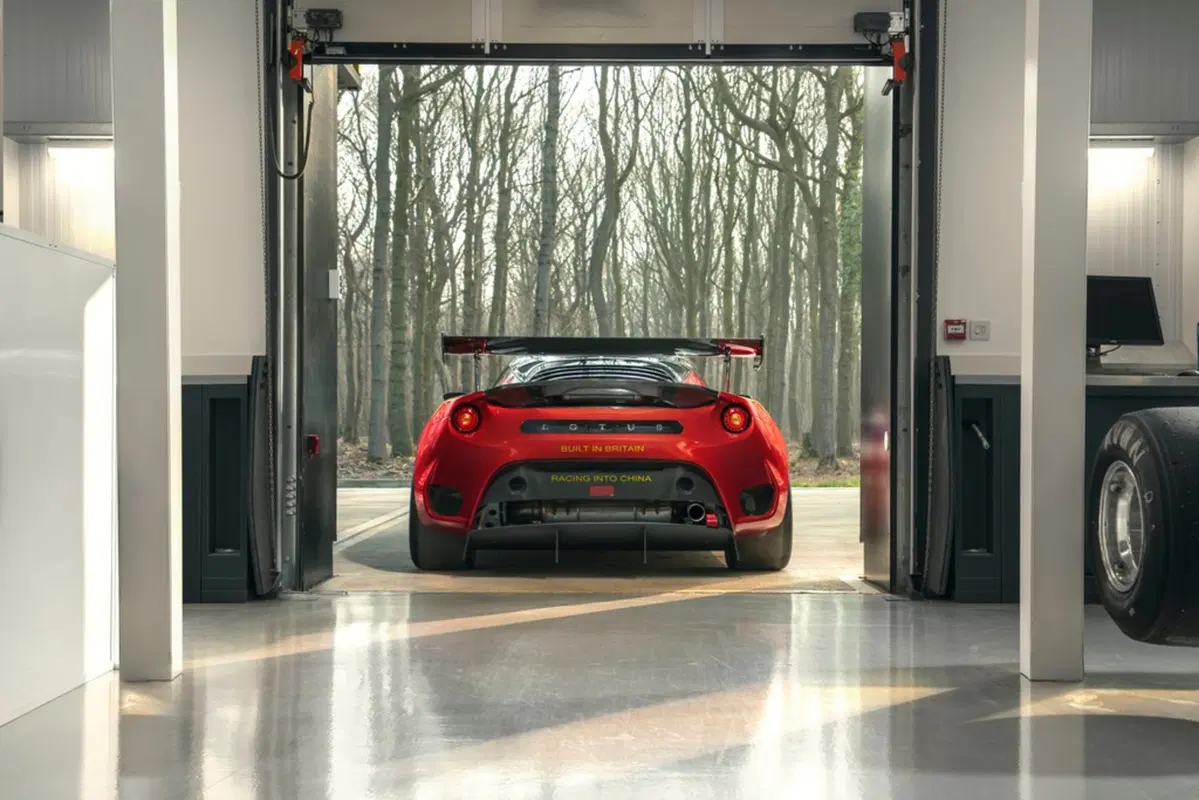 Lotus Evora GT4 Concept, svelata a Shanghai (10)