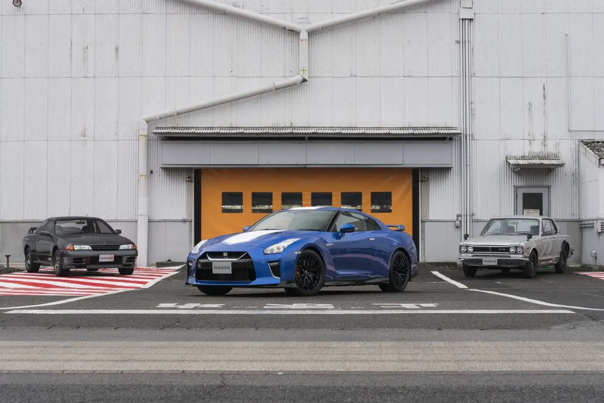 Nissan GT-R 50th Anniversary Edition, splendida 50enne (22)