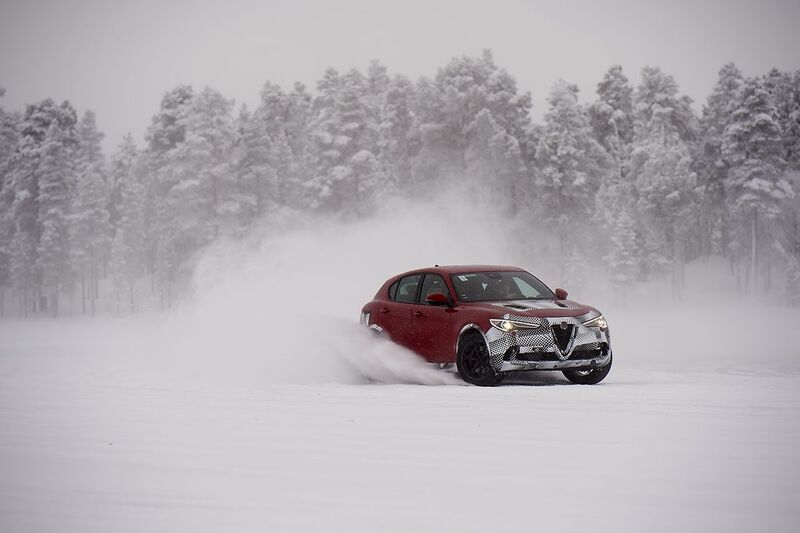 Immagini dal centro sviluppo FCA di Arjeplog, in Svezia