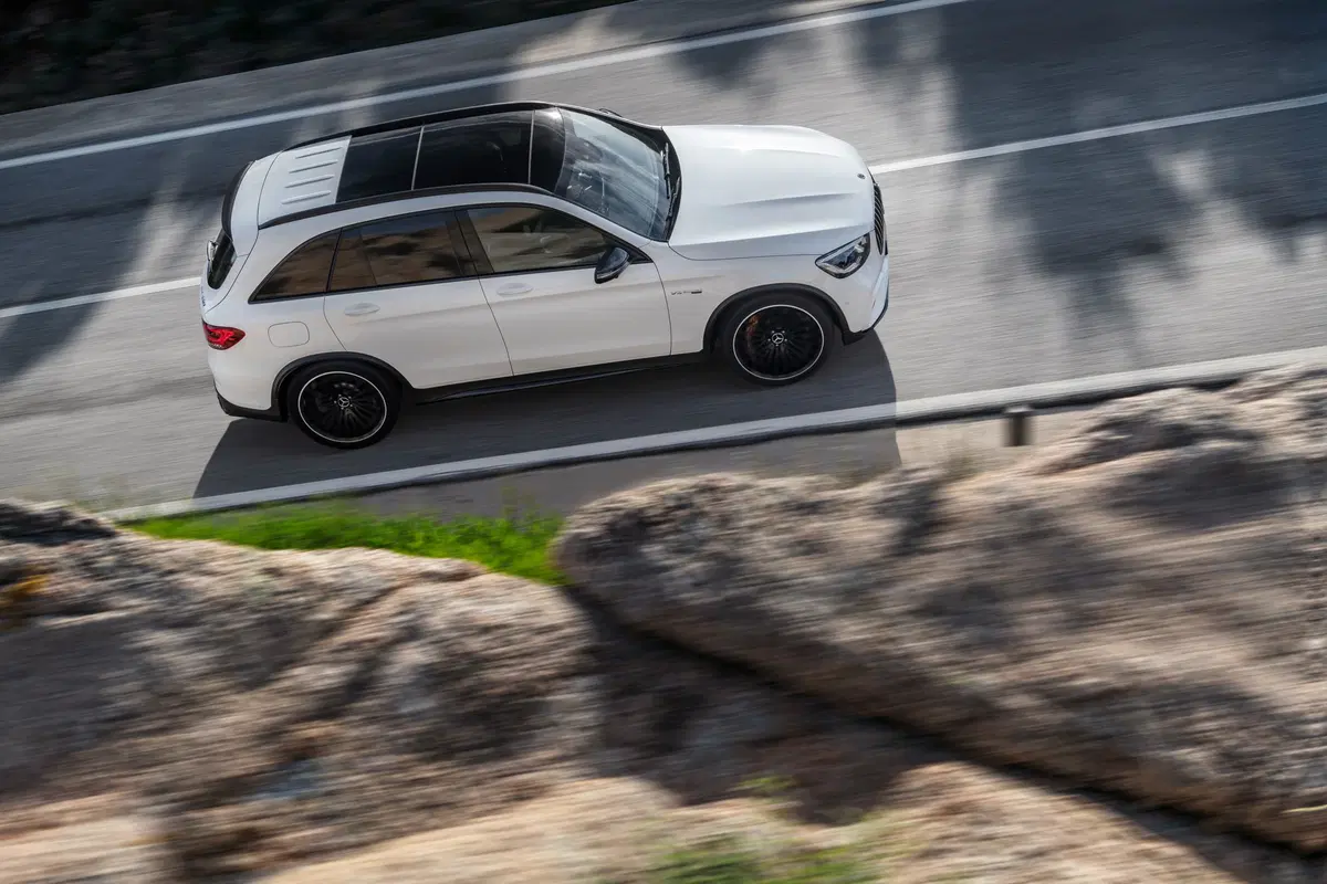 Mercedes-AMG GLC 63 restyling, esordio a New York (11)