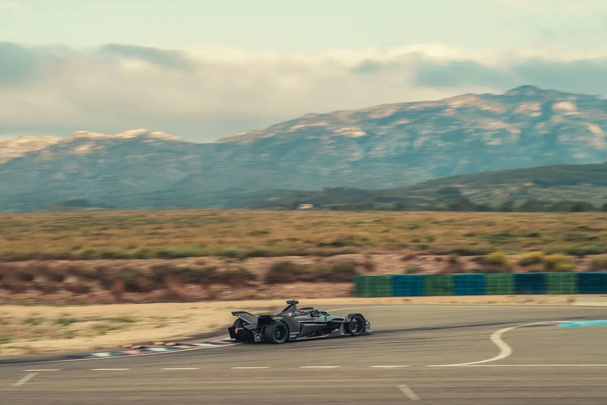 Formula E: Porsche, test in Spagna per il 2019/2020 (4)