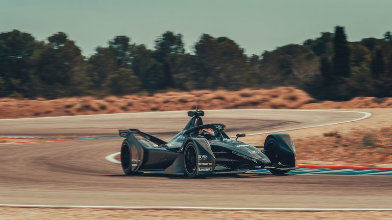 Formula E: Porsche, test in Spagna per il 2019/2020