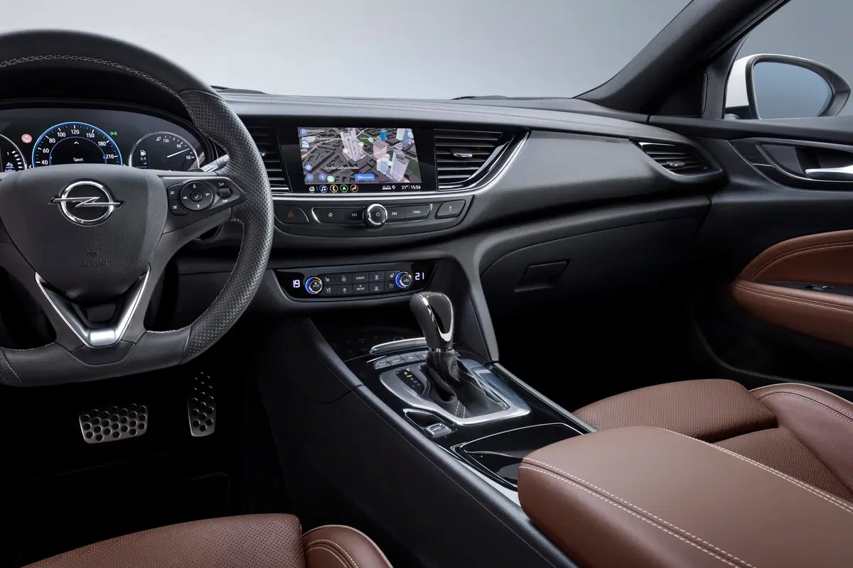 Opel Insignia Country Tourer 2.0 L diesel biturbo. Ha ancora da dire la sua, ma... (8)