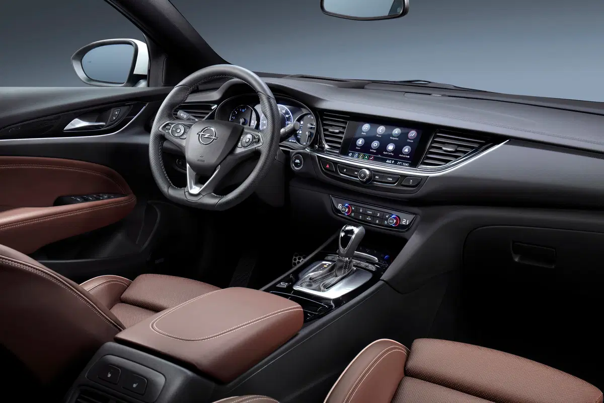 Opel Insignia Country Tourer 2.0 L diesel biturbo. Ha ancora da dire la sua, ma... (9)