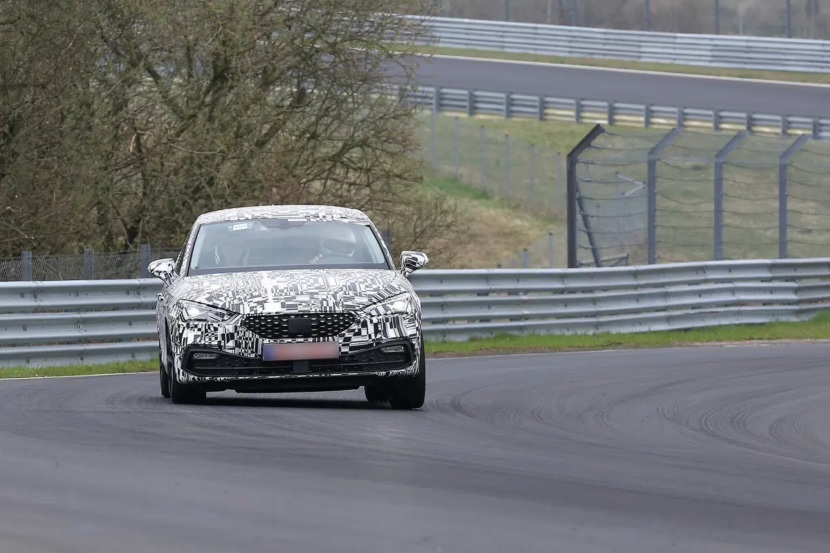 Seat Leon, la prossima generazione è sempre più vicina (2)