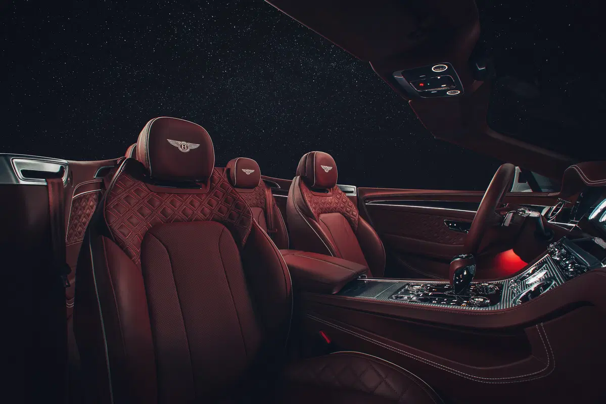 Bentley Continental GTC 2019, capelli al vento per festeggiare i 100 anni [Video] (6)