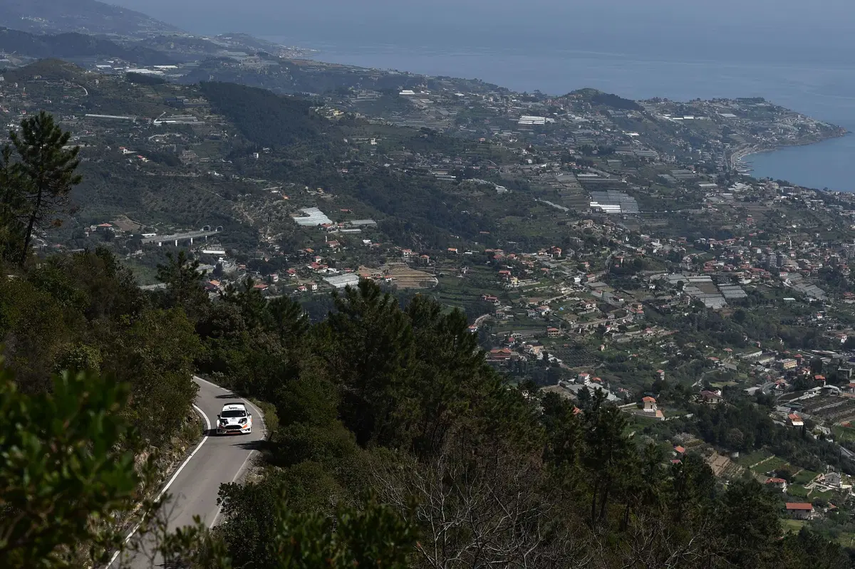 CIR 2016 Sanremo. “Vai Umby!” E Scandola (Skoda) si aggiudica Gara 1