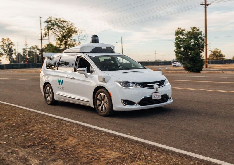 Guida autonoma, una fabbrica per le auto di Waymo