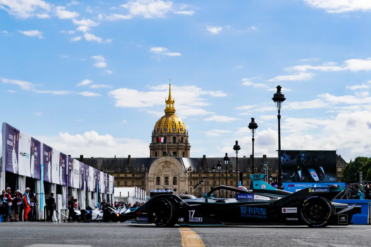 Formula E, E-Prix di Parigi: vince Frijns (16)
