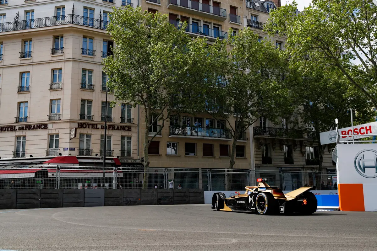 Formula E, E-Prix di Parigi: vince Frijns (23)