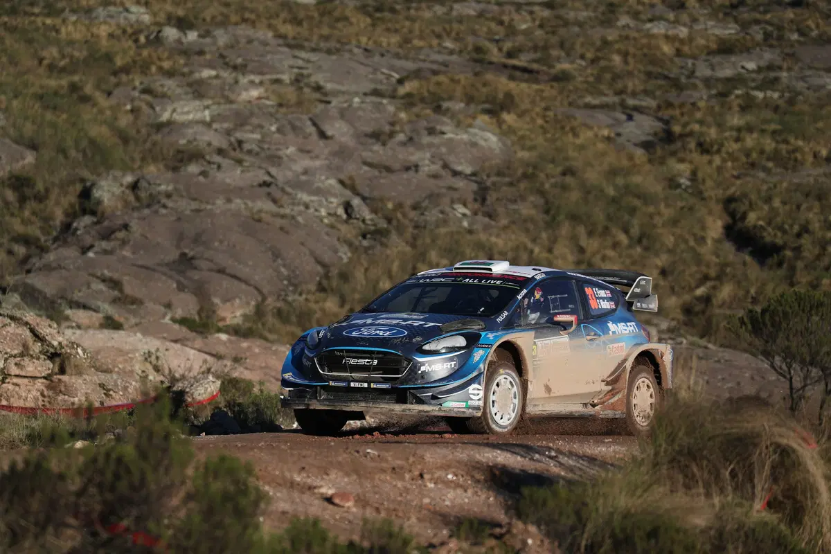 WRC 2019. Argentina. Sabato di Sole e Grande Neuville (7)