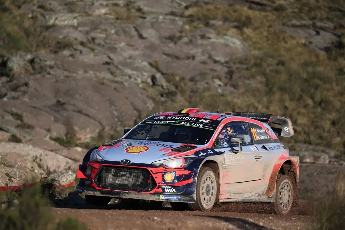 WRC 2019. Argentina. Sabato di Sole e Grande Neuville (12)