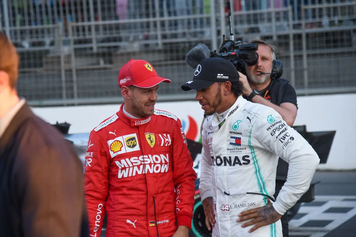 F1, GP Baku 2019: Ricciardo, tamponamento alla Di Maio (10)