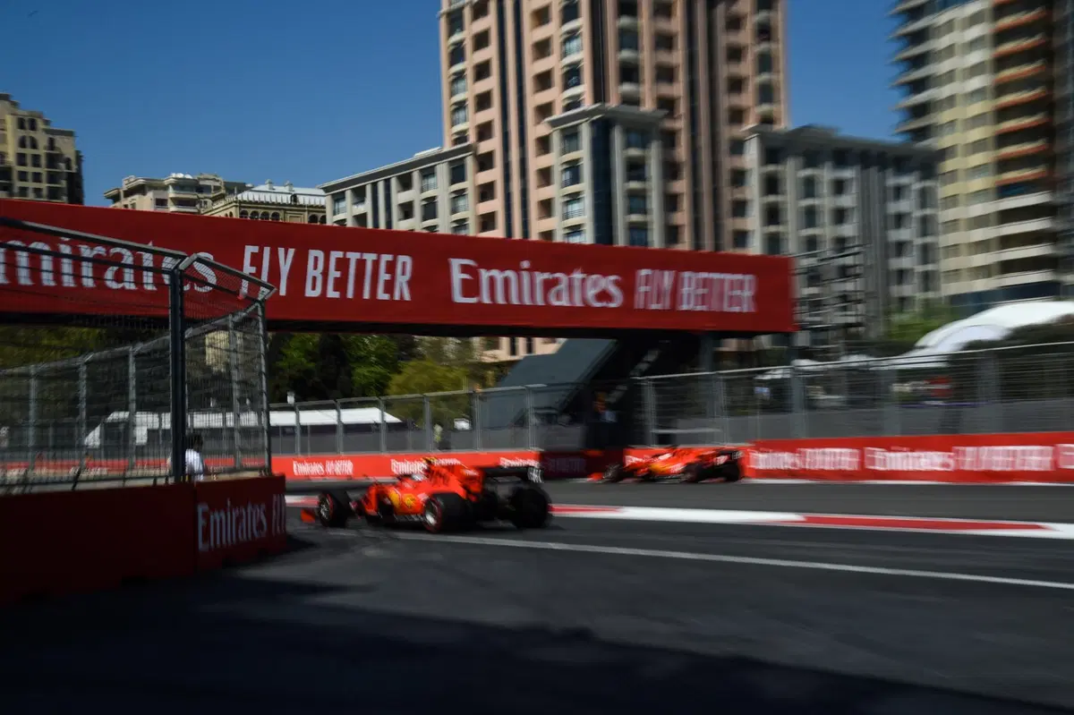 F1, GP Baku 2019: Ricciardo, tamponamento alla Di Maio (14)