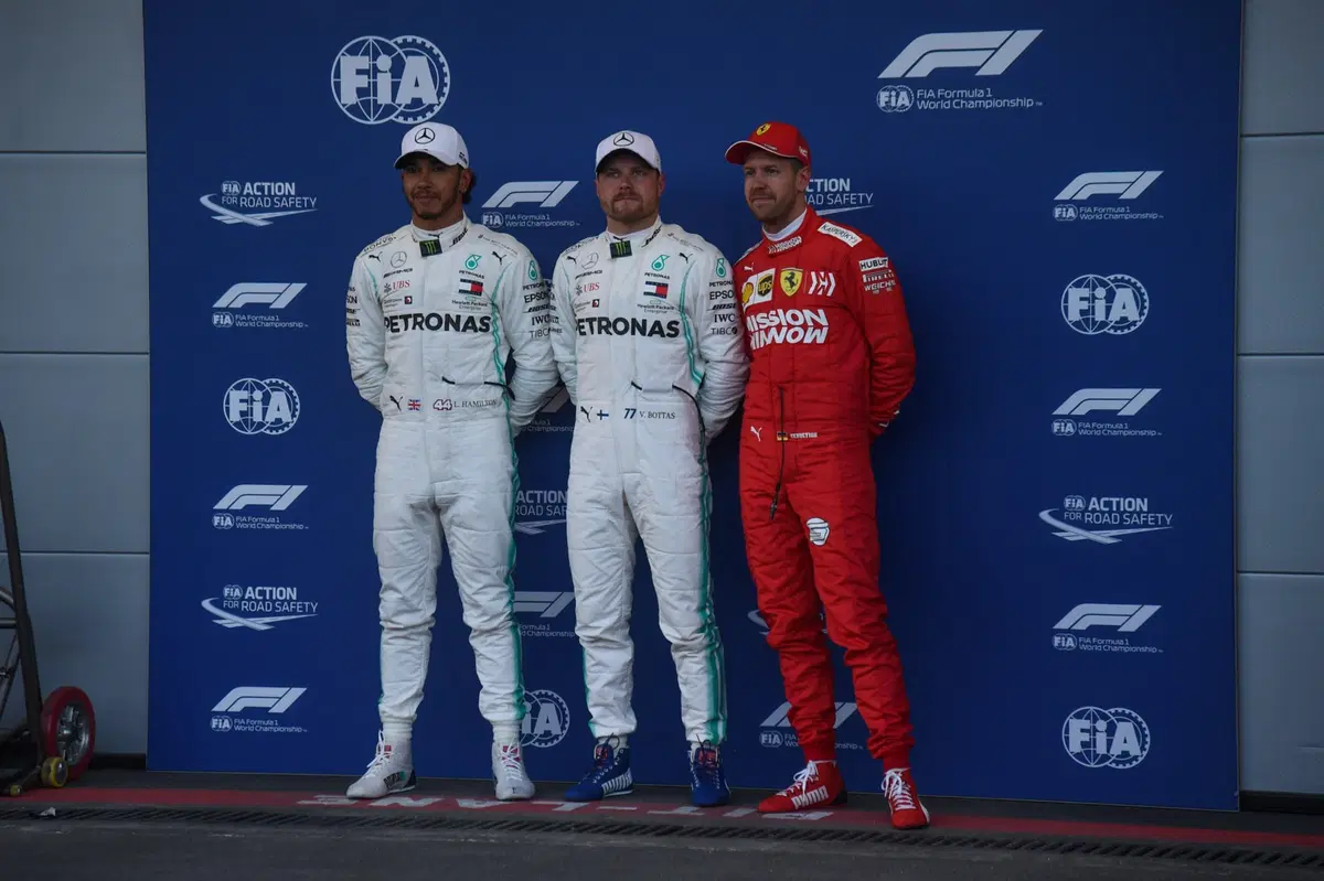 F1, GP Baku 2019: Ricciardo, tamponamento alla Di Maio (18)