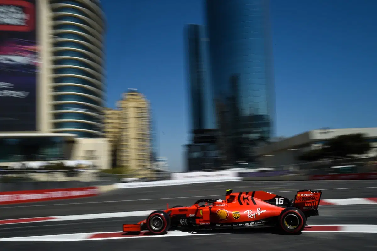 F1, GP Baku 2019: Ricciardo, tamponamento alla Di Maio (26)