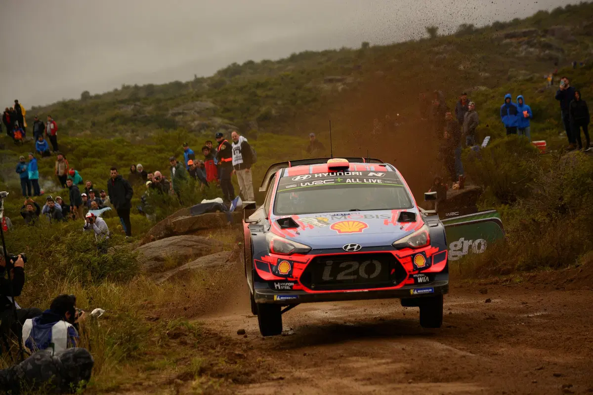 WRC19. Argentina. Tempo Da Lupi e Tempi Da Paura Per Tanak (13)