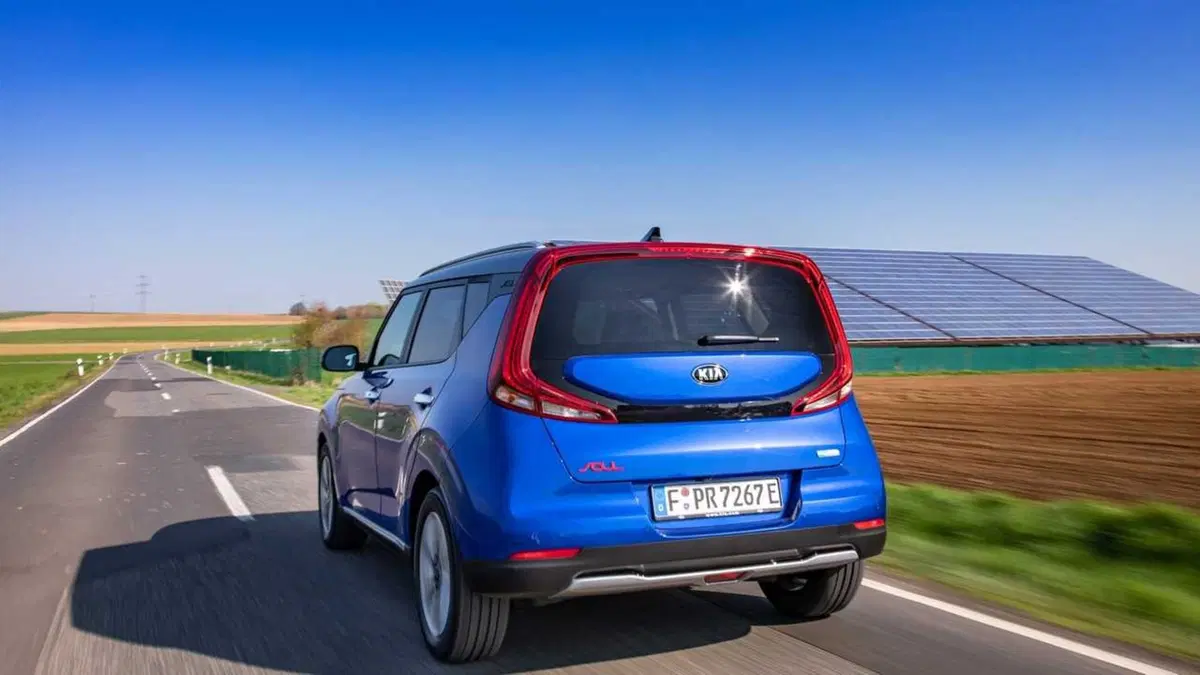 Kia E-Soul, come va l'unica variante per il mercato europeo?  (3)