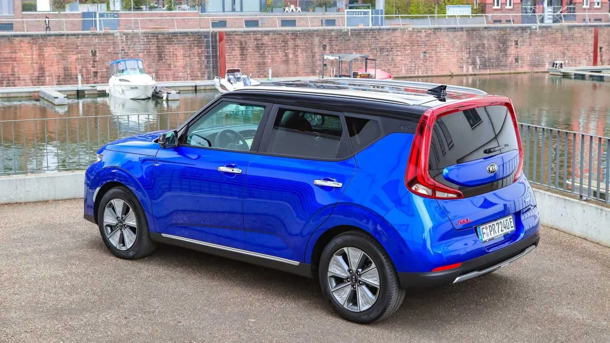 Kia E-Soul, come va l'unica variante per il mercato europeo?  (13)