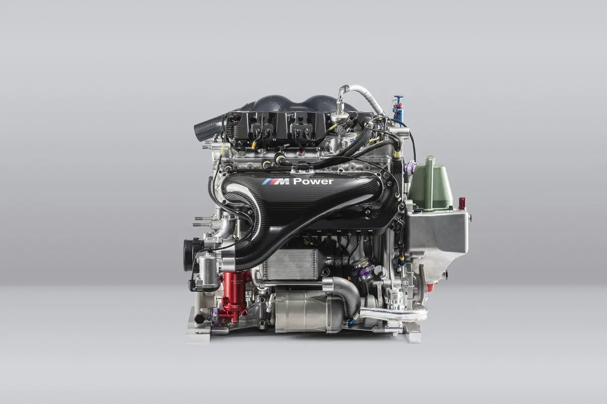 BMW, 50 anni di Turbo: dalla 2002 TI alla M4 DTM (10)