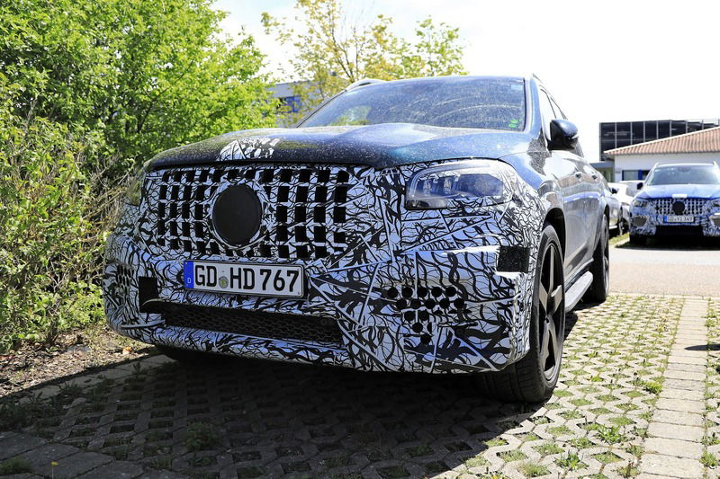 Mercedes-AMG GLS 63: in arrivo con il V8 biturbo 4.0 [Foto spia]