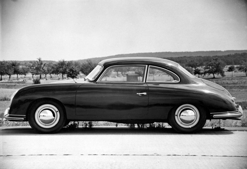 La Porsche 356 quattro posti: un prototipo degli anni &#039;50 che non entr&ograve; mai in produzione