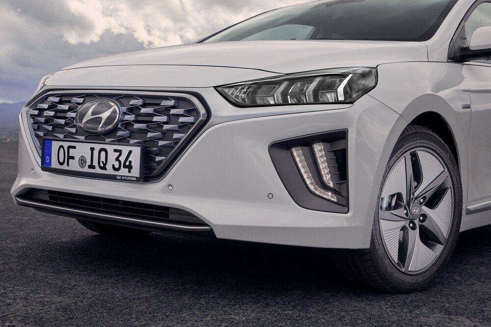Il muso della Hyundai Ioniq 2019