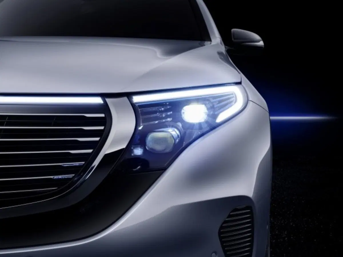 Mercedes EQC, i prezzi: si parte da 76.839 euro (4)