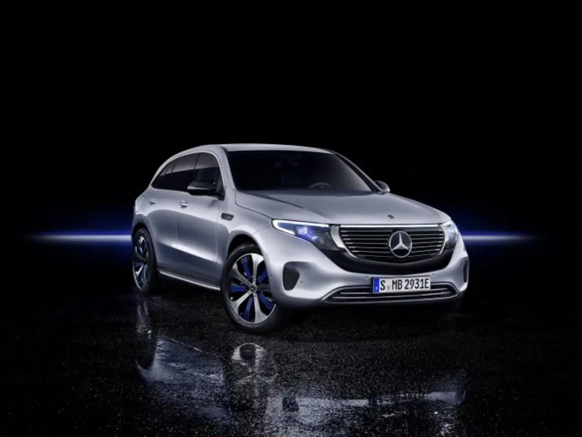 Mercedes EQC, i prezzi: si parte da 76.839 euro (2)