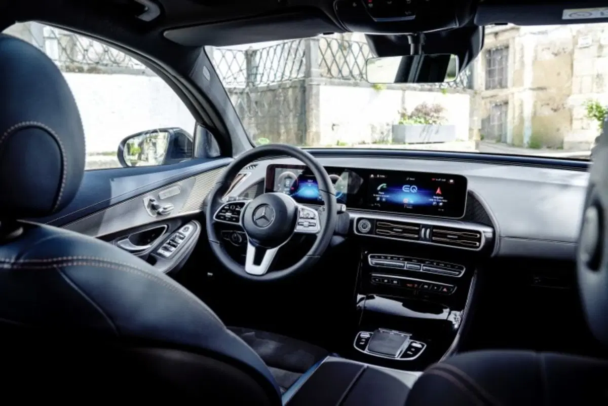 Mercedes EQC, i prezzi: si parte da 76.839 euro (7)