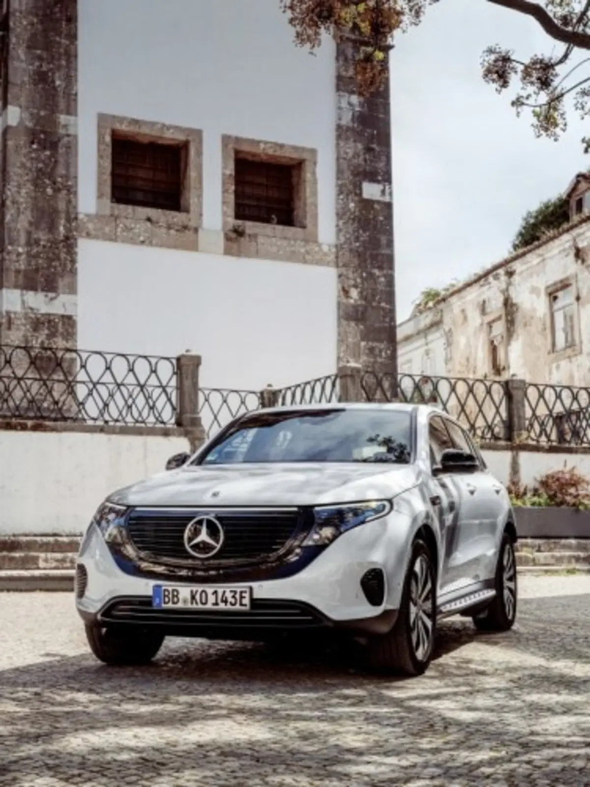 Mercedes EQC, i prezzi: si parte da 76.839 euro (8)