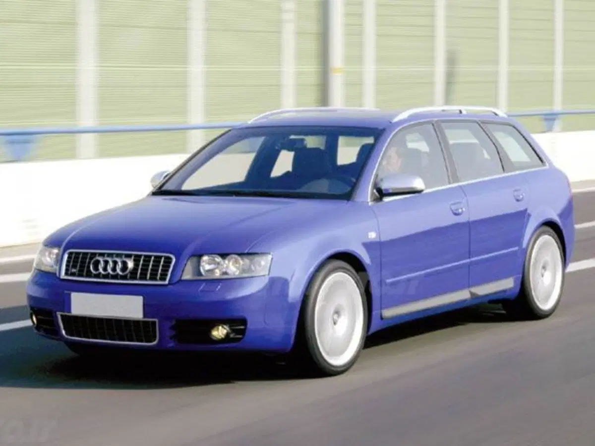 Audi A4: come è cambiata in 25 anni di storia! (3)