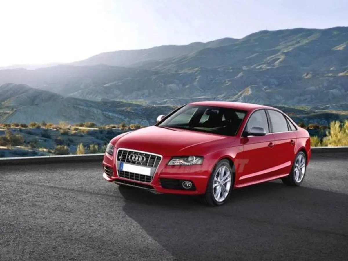 Audi A4: come è cambiata in 25 anni di storia! (5)