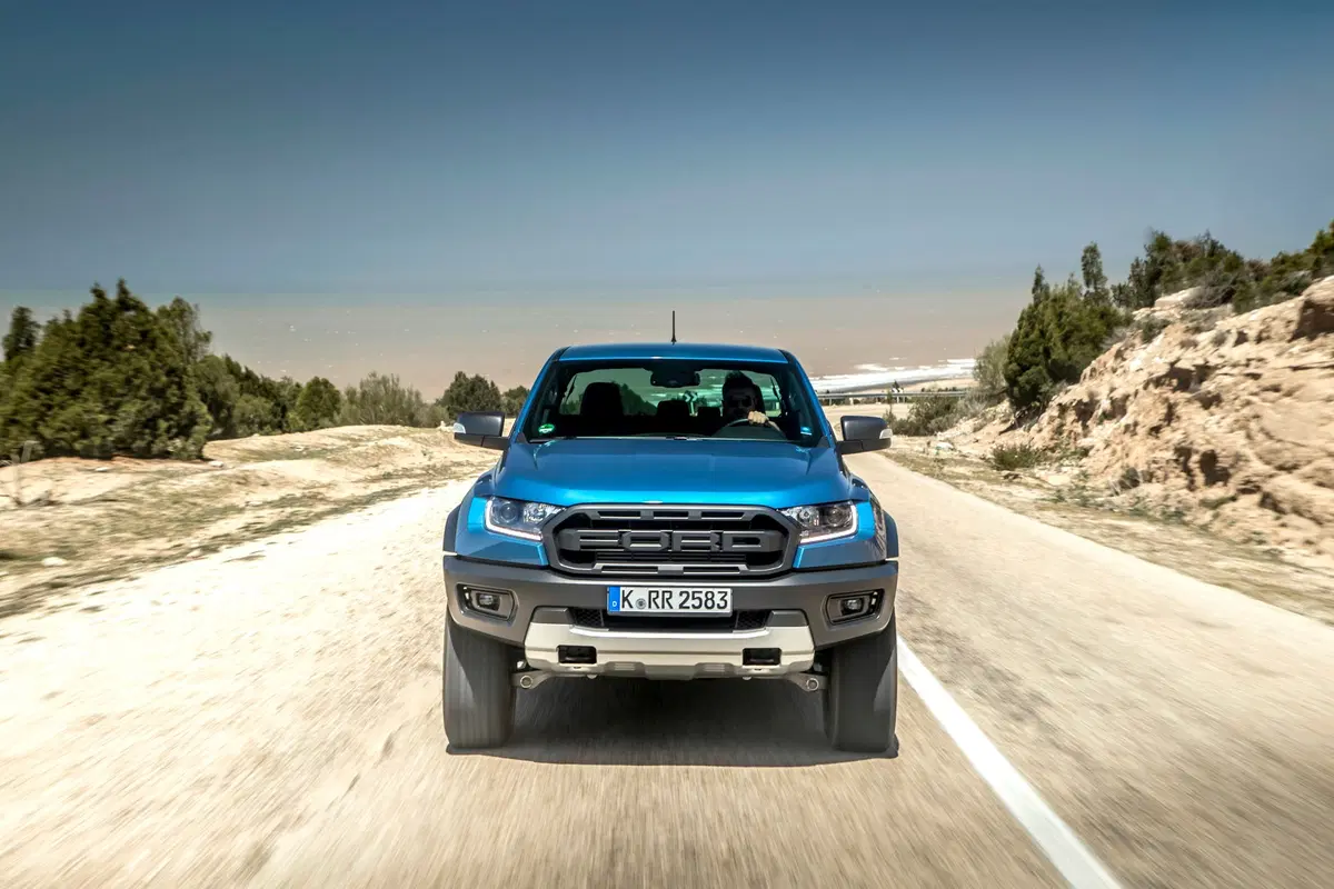 Ford Ranger Raptor 2019. Look e prestazioni da F150, ma euro friendly (11)