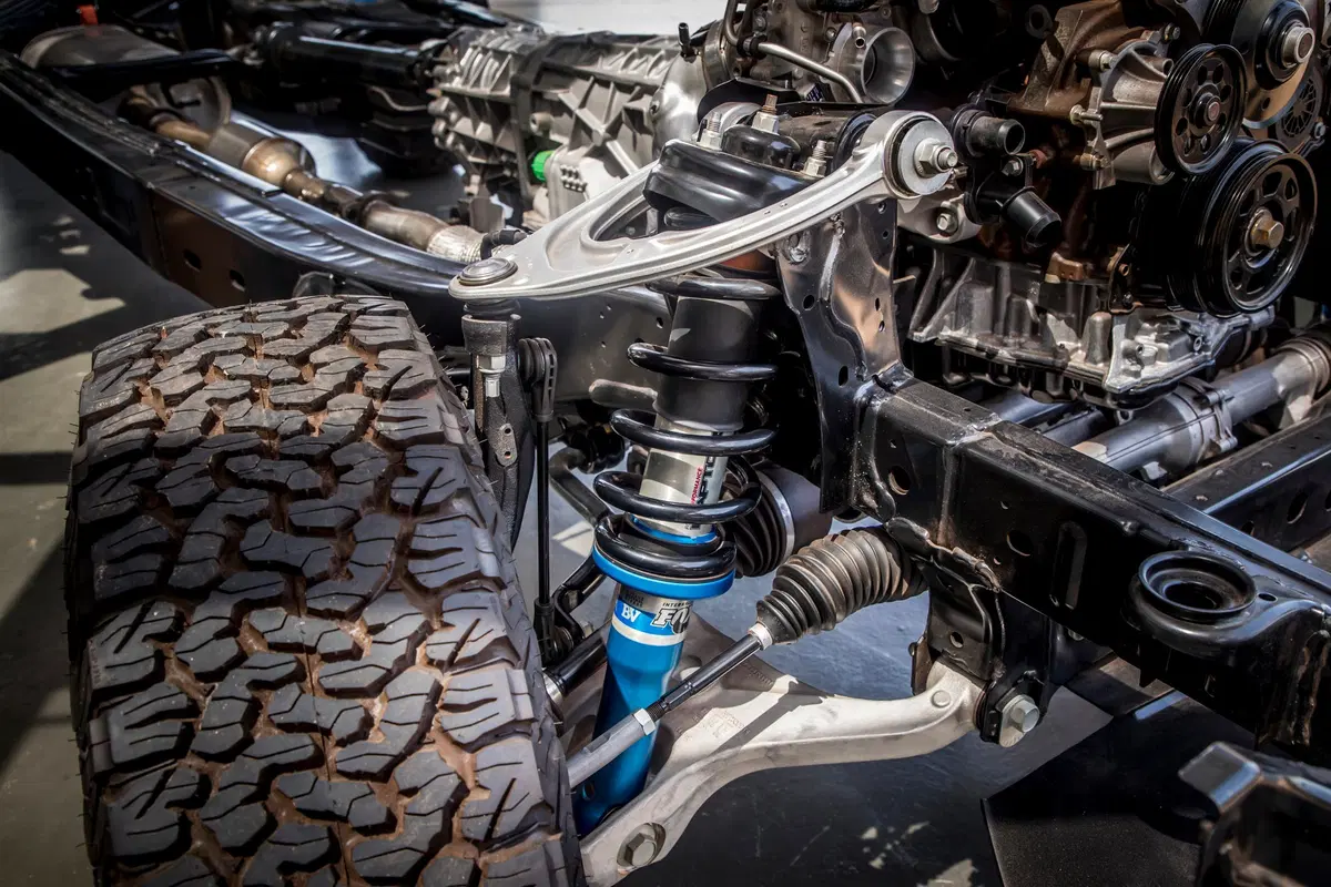 Ford Ranger Raptor 2019. Look e prestazioni da F150, ma euro friendly (32)
