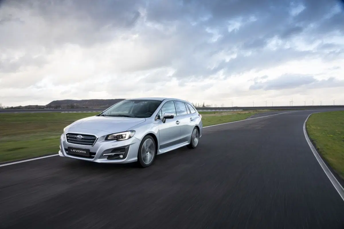 Subaru Levorg, ritocchi con il my 2019 (2)