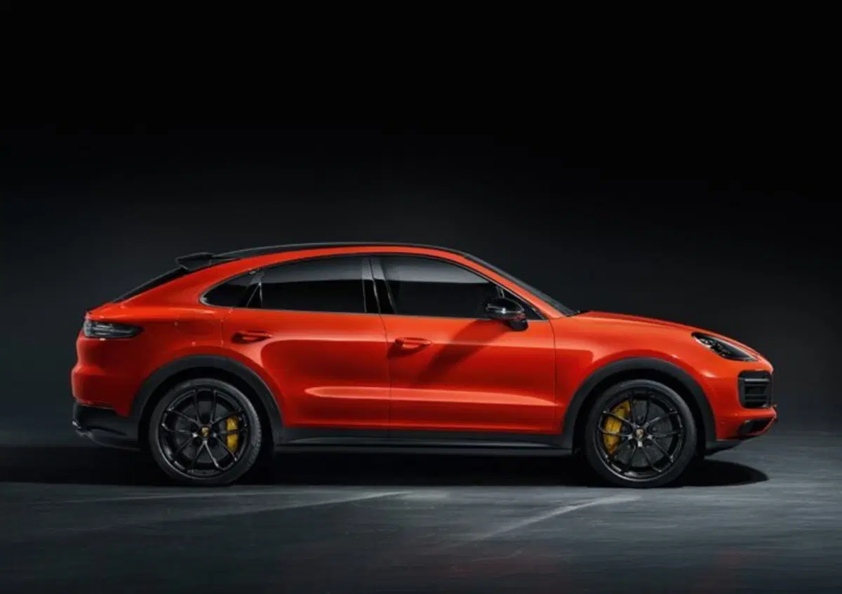 Porsche, in arrivo una Cayenne Coup&eacute; GT?