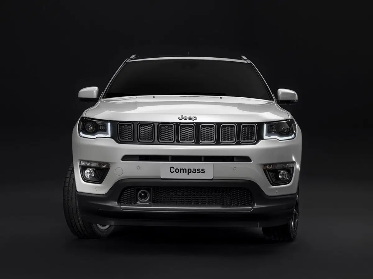 Jeep Renegade, Compass e Cherokee S: i prezzi di listino (12)